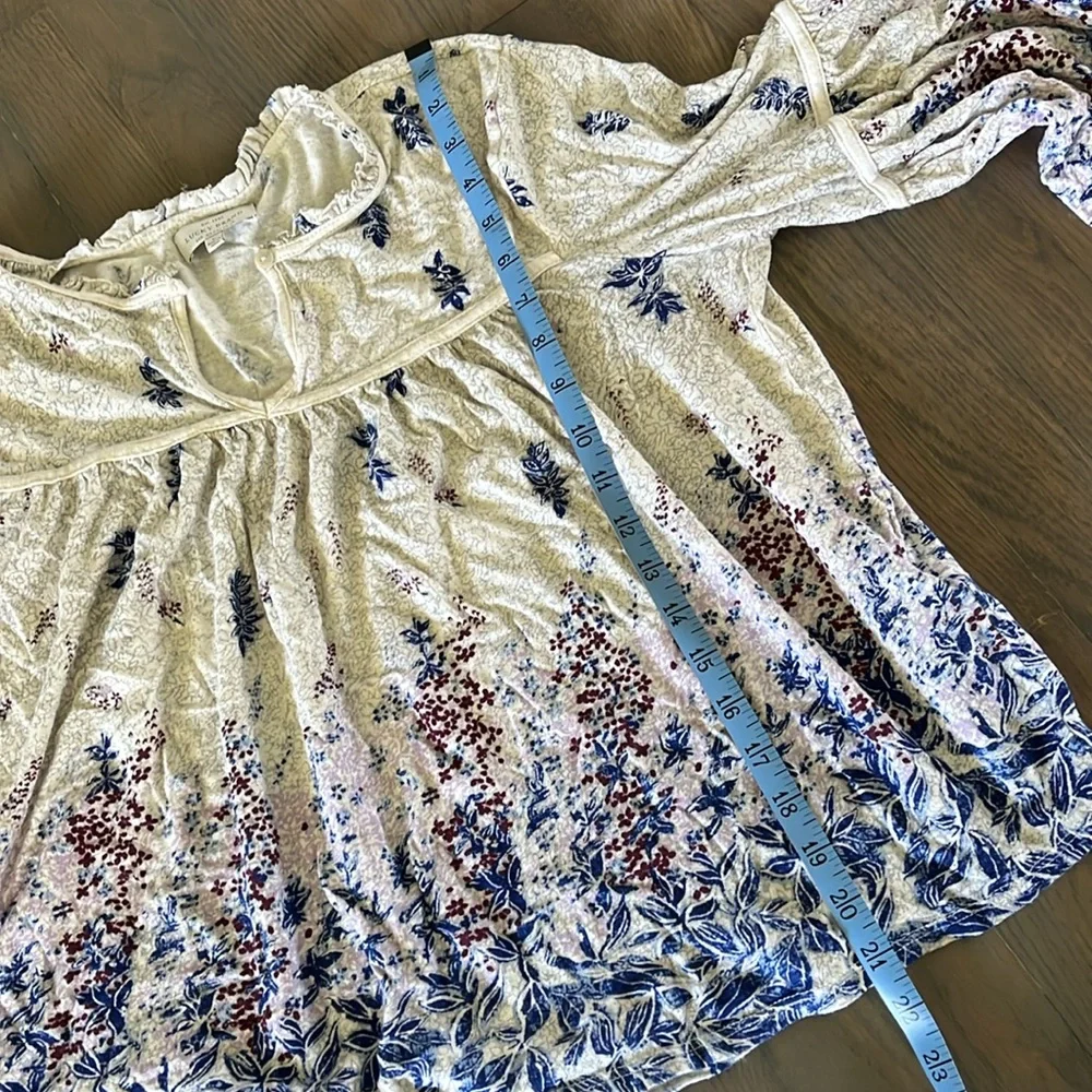 Lucky Brand Cream and Blue Floral Blouse - Picture 8 of 9
